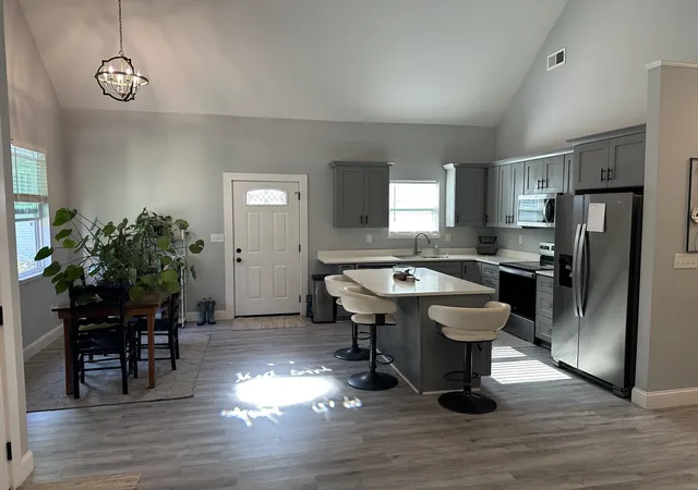 Photo 4 of Single family home for sale at 151 Carolina Ave, Spartanburg, SC 29306 | MLS# SPN341923 | Listing updated on 2026-09-20