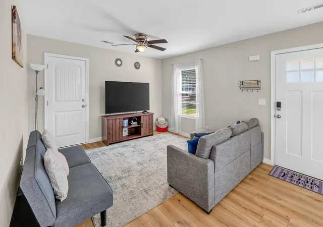 Photo 3 of Sale Pending at 346 Skyline Rd, Greer, SC 29651 | MLS# SPN341925 | Listing updated on 2026-09-23