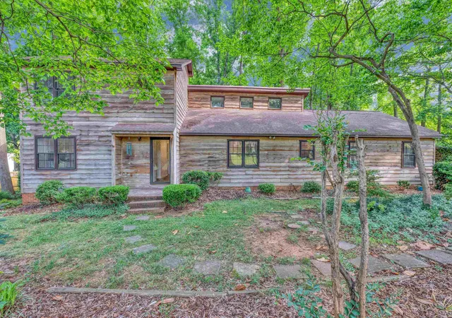 Single family home for sale at 512 Brian Dr, Spartanburg, SC 29307 | MLS# SPN341932