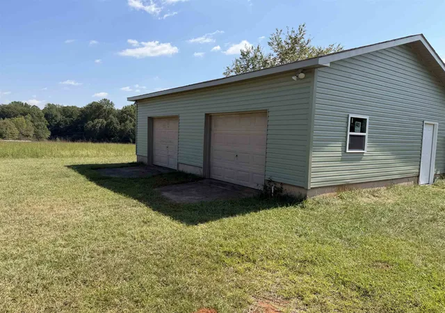 Photo 3 of Single family home for sale at 527 Park Gate Rd, Gaffney, SC 29341 | MLS# SPN341935 | Listing updated on 2026-09-20