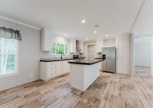 Photo 2 of Manufactured home for sale at 417 Wilkie Rd, Gaffney, SC 29340 | MLS# SPN341939 | Listing updated on 2026-09-20