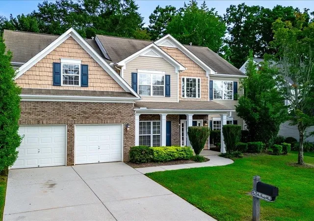 Photo 1 of Single family home for sale at 129 Rivanna Ln, Greenville, SC 29607 | MLS# SPN341953 | Listing updated on 2026-09-23
