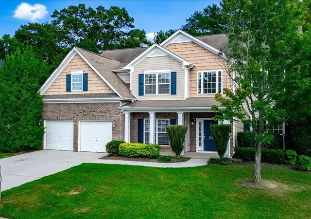Photo 3 of Single family home for sale at 129 Rivanna Ln, Greenville, SC 29607 | MLS# SPN341953 | Listing updated on 2026-09-23