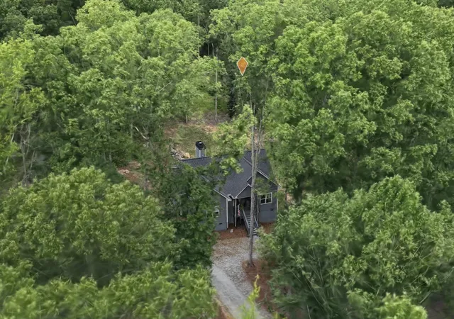 Photo 2 of Single family home for sale at 54 Lakeview Rd, Fountain Inn, SC 29644 | MLS# SPN341954 | Listing updated on 2026-09-23