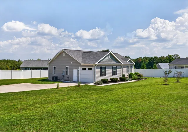 Photo 3 of Single family home for sale at 4540 Peachtree Rd, Chesnee, SC 29323 | MLS# SPN341963 | Listing updated on 2026-09-22