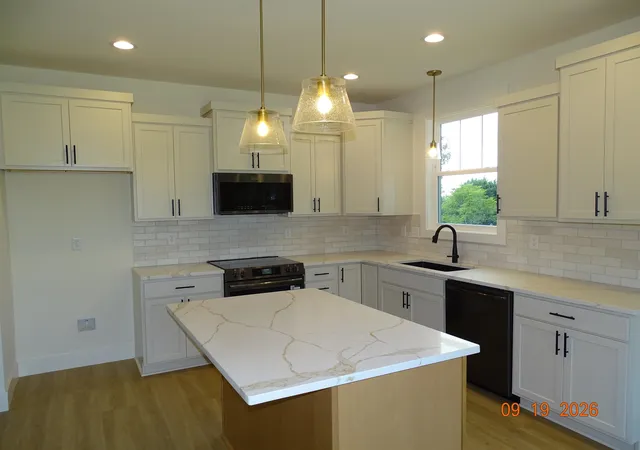 Photo 3 of Single family home for sale at 499 Mount Lebanon Church Rd, Greer, SC 29651 | MLS# SPN341974 | Listing updated on 2026-09-22