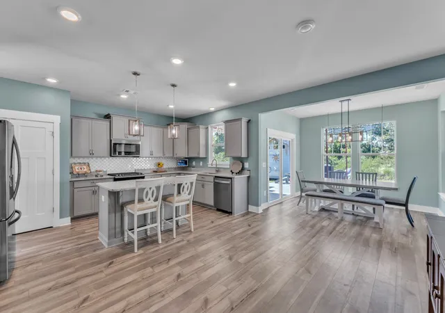 Photo 3 of Single family home for sale at 405 Fenwick Dr, Woodruff, SC 29388 | MLS# SPN341980 | Listing updated on 2026-09-22