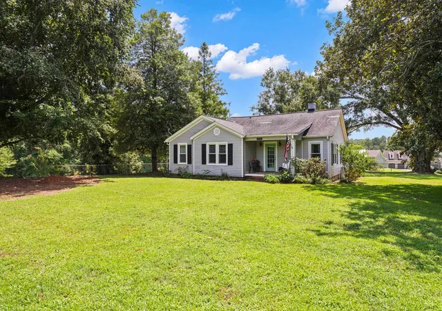 Photo 1 of Single family home for sale at 726 Foster, Inman, SC 29349 | MLS# SPN342008 | Listing updated on 2026-09-23