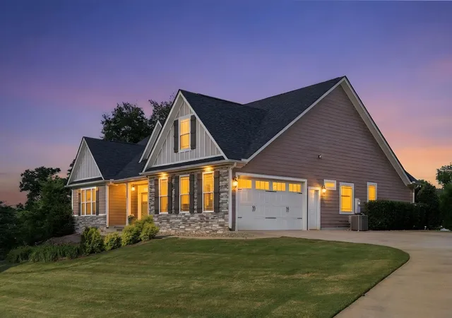 Single family home for sale at 720 E Ridgewater Dr, Chesnee, SC 29323 | MLS# SPN342010