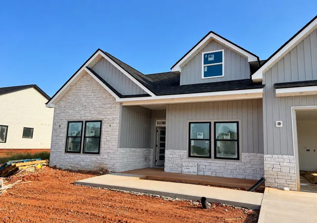 Photo 2 of Single family home for sale at 210 Artisan Dr, Lyman, SC 29365 | MLS# SPN342020 | Listing updated on 2026-09-22