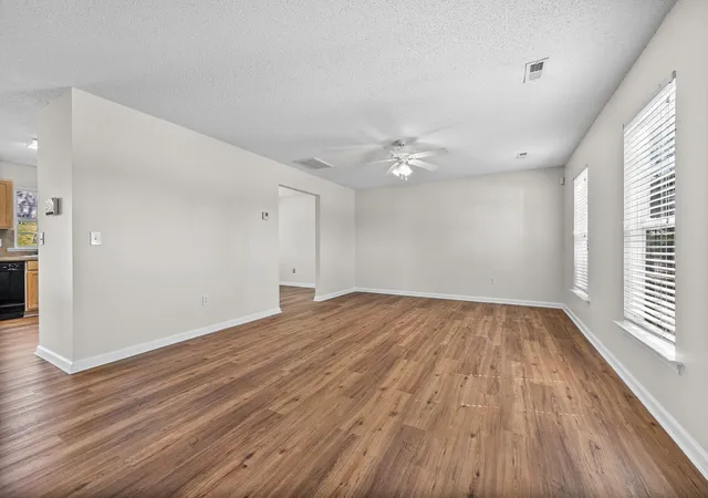 Photo 4 of Single family home for sale at 511 Smoothstone Dr, Duncan, SC 29334 | MLS# SPN342044 | Listing updated on 2026-09-23