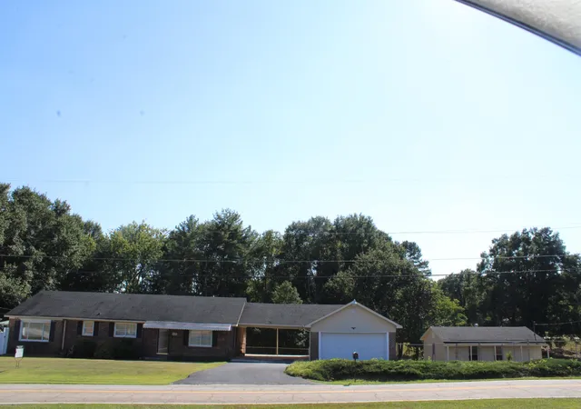 Single family home for sale at 1285 Springdale Rd, Cowpens, SC 29330 | MLS# SPN342053