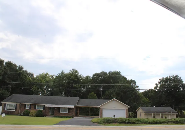 Photo 1 of Single family home for sale at 1285 Springdale Rd, Cowpens, SC 29330 | MLS# SPN342053 | Listing updated on 2026-09-23