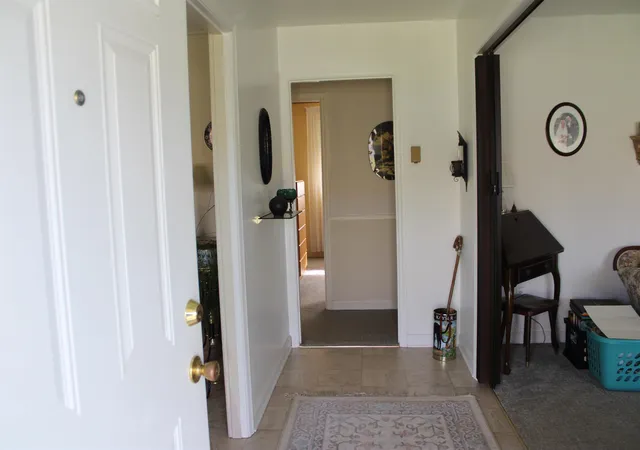 Photo 3 of Single family home for sale at 1285 Springdale Rd, Cowpens, SC 29330 | MLS# SPN342053 | Listing updated on 2026-09-23