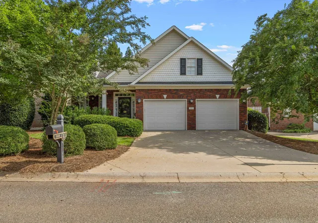 Single family home for sale at 215 Arbours Comn Ct, Spartanburg, SC 29307 | MLS# SPN342056