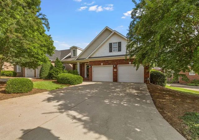 Photo 1 of Single family home for sale at 215 Arbours Comn Ct, Spartanburg, SC 29307 | MLS# SPN342056 | Listing updated on 2026-09-23