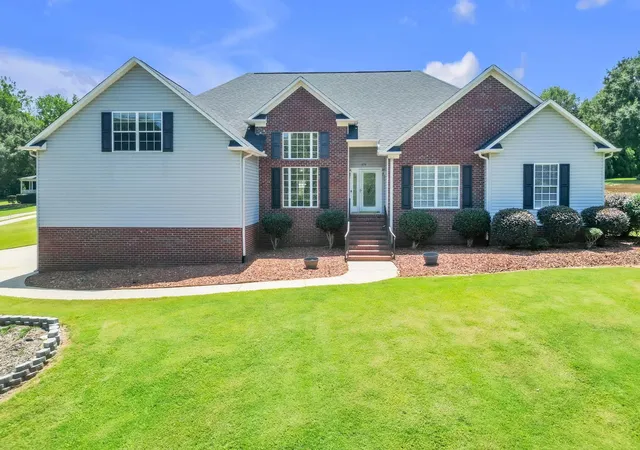 Single family home for sale at 356 Garnet Valley Dr, Inman, SC 29349 | MLS# SPN342061