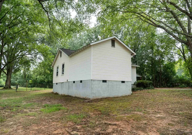 Photo 2 of Single family home for sale at 180 Brock St, Inman, SC 29349 | MLS# SPN342062 | Listing updated on 2026-09-23