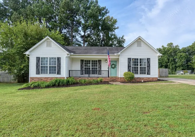 Single family home for sale at 300 E Myles Ln, Spartanburg, SC 29303 | MLS# SPN342063