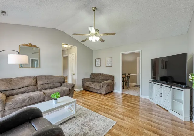 Photo 2 of Single family home for sale at 300 E Myles Ln, Spartanburg, SC 29303 | MLS# SPN342063 | Listing updated on 2026-09-23