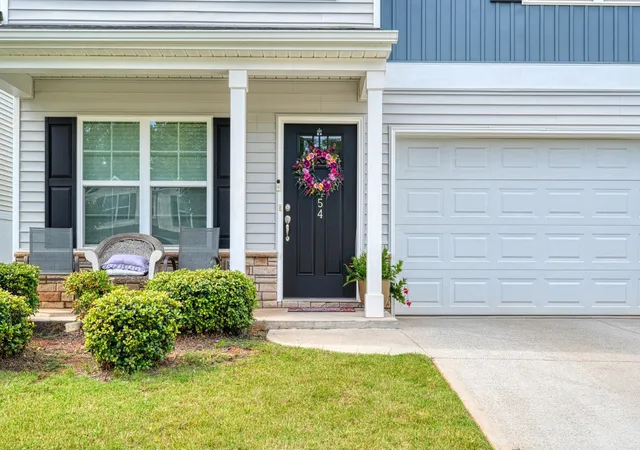 Photo 1 of Single family home for sale at 454 Grantham Ct, Spartanburg, SC 29303 | MLS# SPN342072 | Listing updated on 2026-09-24