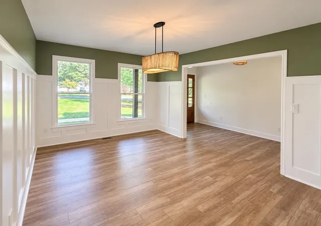 Photo 4 of Single family home for sale at 322 Indian Summer Ln, Boiling Springs, SC 29316 | MLS# SPN342105 | Listing updated on 2026-10-09