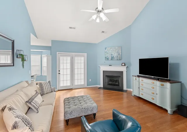 Photo 4 of Single family home for sale at 216 N Hamlet Ct, Moore, SC 29369 | MLS# SPN342116 | Listing updated on 2026-09-30