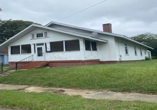 Photo 1 of Sale Pending at 374 Green St, Spartanburg, SC 29303 | MLS# SPN342166 | Listing updated on 2026-10-01