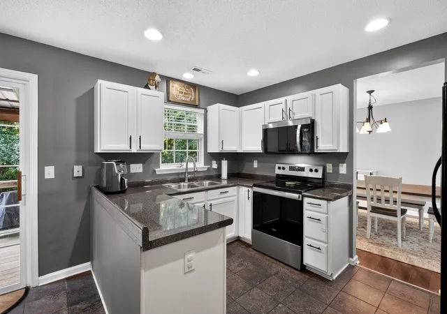 Photo 2 of Single family home for sale at 615 Eldredge Ct, Moore, SC 29369 | MLS# SPN342199 | Listing updated on 2026-10-07