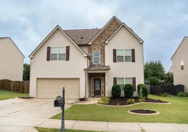 Photo 1 of Single family home for sale at 109 Sabin Ct, Simpsonville, SC 29681 | MLS# SPN342207 | Listing updated on 2026-09-27
