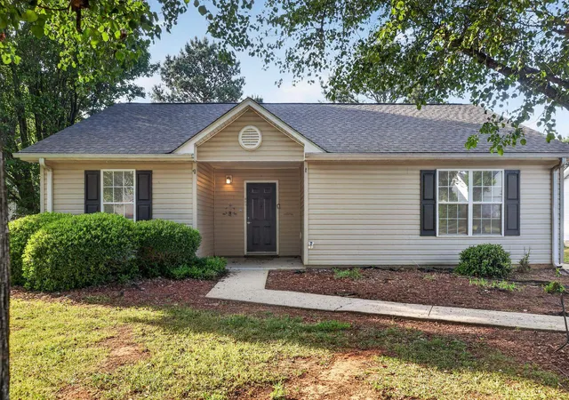 Photo 1 of Single family home for sale at 526 Lavendula St, Spartanburg, SC 29301 | MLS# SPN342221 | Listing updated on 2026-10-09