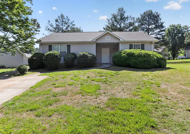 Photo 1 of Single family home for sale at 1875 Tamara Way, Spartanburg, SC 29301 | MLS# SPN342222 | Listing updated on 2026-10-20