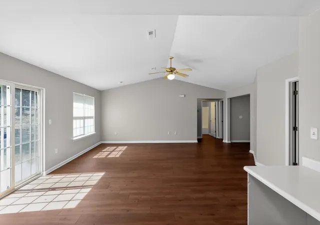 Photo 3 of Single family home for sale at 1875 Tamara Way, Spartanburg, SC 29301 | MLS# SPN342222 | Listing updated on 2026-10-20