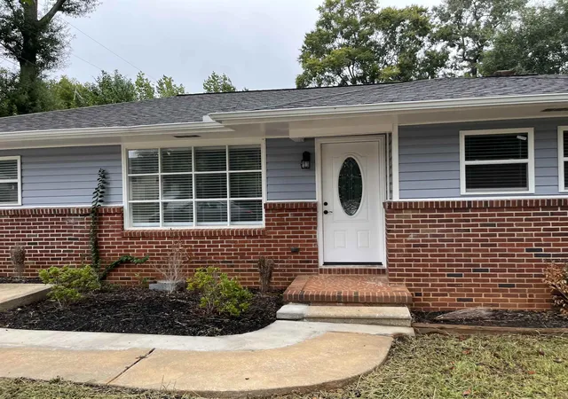 Photo 3 of Single family home for sale at 344 Merideth Cir, Spartanburg, SC 29306 | MLS# SPN342225 | Listing updated on 2026-10-06