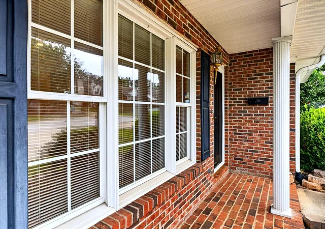 Photo 4 of Sale Pending at 366 W Pointe Dr, Spartanburg, SC 29301 | MLS# SPN342232 | Listing updated on 2026-10-02