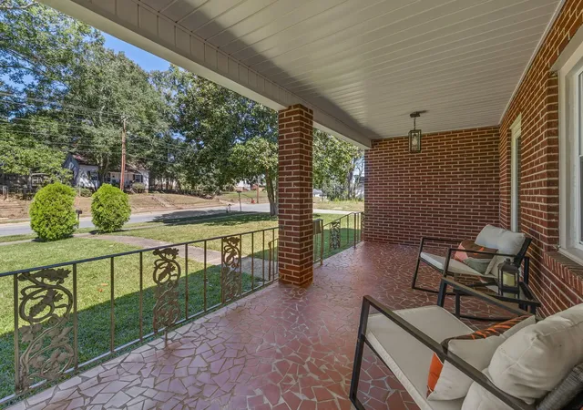 Photo 3 of Single family home for sale at 901 W Main St, Union, SC 29379 | MLS# SPN342277 | Listing updated on 2026-09-30