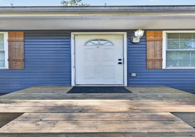 Photo 4 of Single family home for sale at 304 Preston St, Easley, SC 29640 | MLS# SPN342293 | Listing updated on 2026-10-03