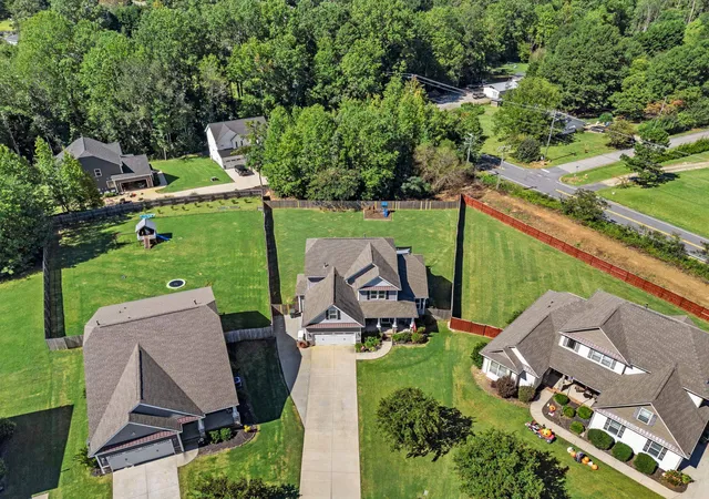 Photo 2 of Single family home for sale at 433 Golden Amber Ln, Greer, SC 29651 | MLS# SPN342296 | Listing updated on 2026-10-01