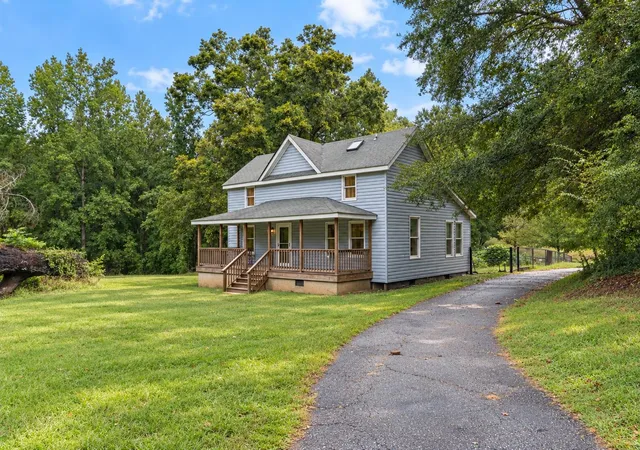 Photo 1 of Sale Pending at 751 Conway Black Rd, Spartanburg, SC 29307 | MLS# SPN342301 | Listing updated on 2026-10-20