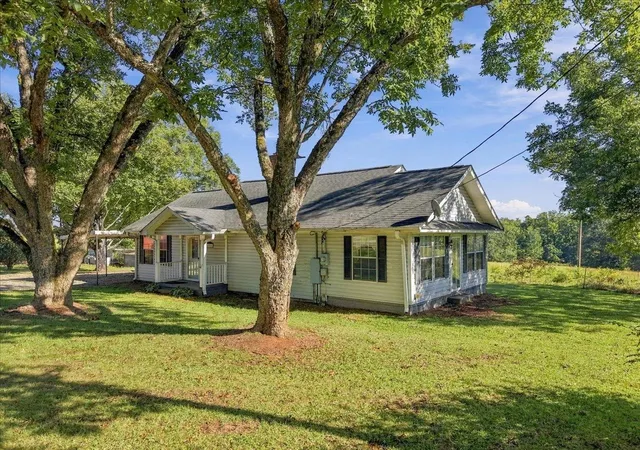 Photo 2 of Single family home for sale at 4594 Jug Factory Rd, Greer, SC 29651 | MLS# SPN342328 | Listing updated on 2026-10-01