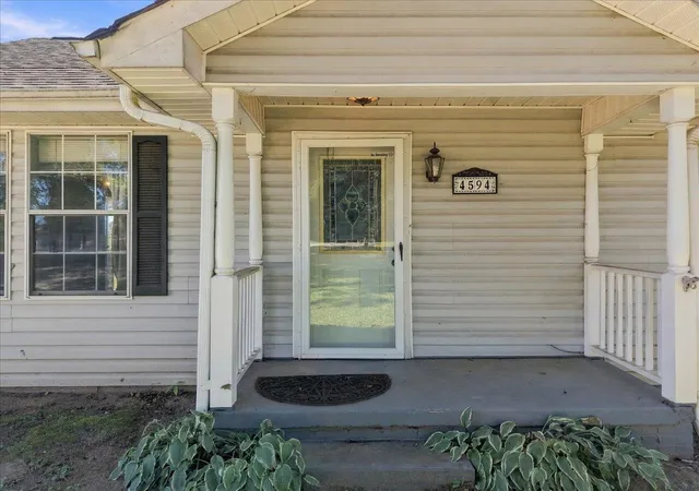Photo 3 of Single family home for sale at 4594 Jug Factory Rd, Greer, SC 29651 | MLS# SPN342328 | Listing updated on 2026-10-01