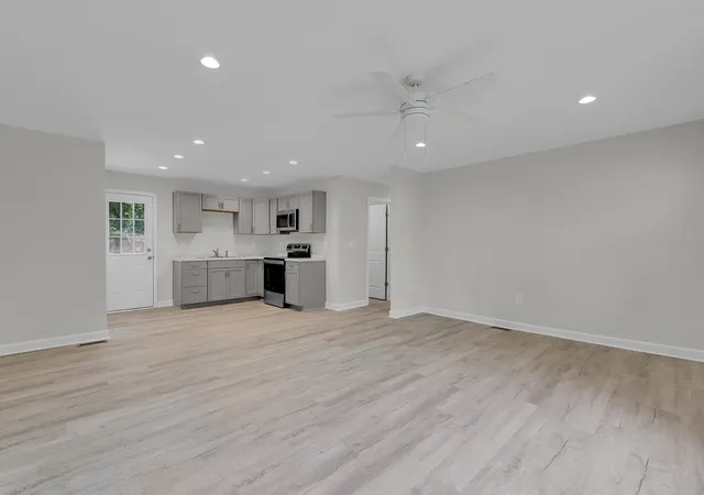 Photo 4 of Single family home for sale at 193 Converse Cir, Spartanburg, SC 29302 | MLS# SPN342353 | Listing updated on 2026-10-02