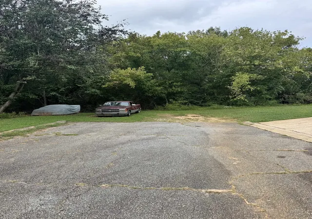 Photo 1 of Land for sale at Farrington Ln, Spartanburg, SC 29302 | MLS# SPN342357 | Listing updated on 2026-10-02