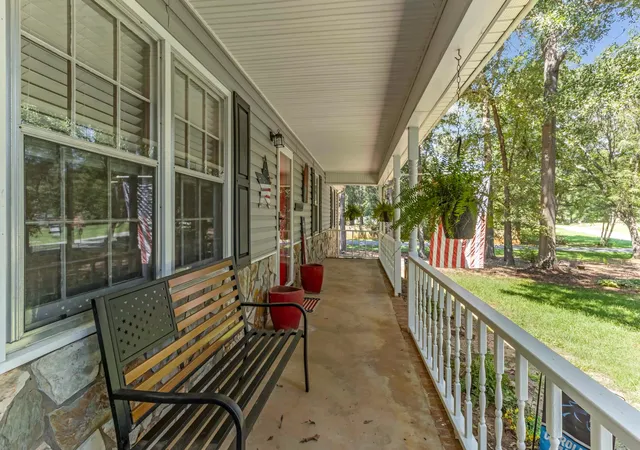 Photo 3 of Single family home for sale at 1175 Springdale Cir, Boiling Springs, SC 29316 | MLS# SPN342359 | Listing updated on 2026-10-02
