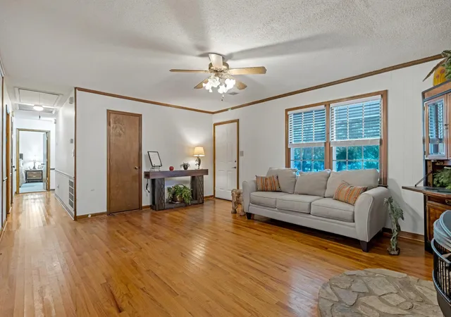 Photo 3 of Single family home for sale at 1175 Springdale Cir, Boiling Springs, SC 29316 | MLS# SPN342359 | Listing updated on 2026-10-02