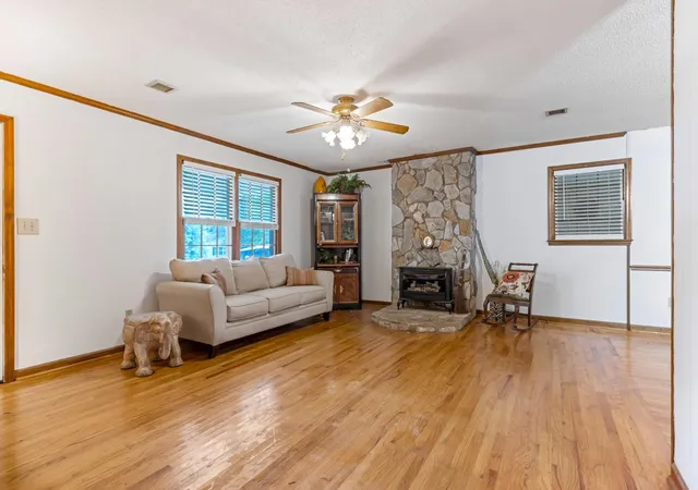 Photo 4 of Single family home for sale at 1175 Springdale Cir, Boiling Springs, SC 29316 | MLS# SPN342359 | Listing updated on 2026-10-02