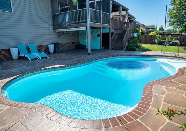Photo 3 of Single family home for sale at 310 War Emblem Dr, Boiling Springs, SC 29316 | MLS# SPN342360 | Listing updated on 2026-10-02