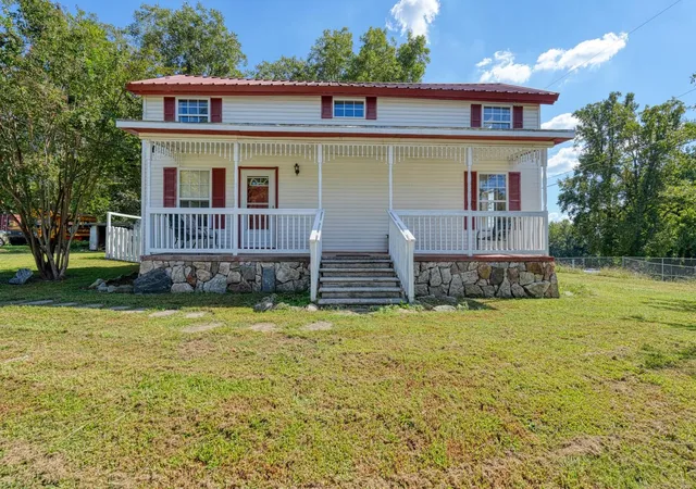Single family home for sale at 250 Cedar St, Spartanburg, SC 29307 | MLS# SPN342366