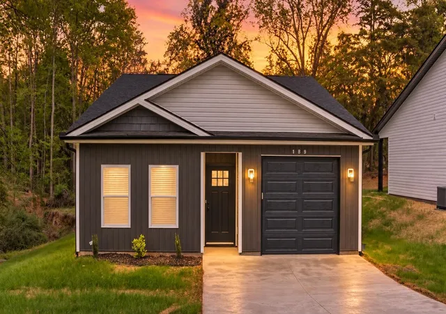 Photo 1 of Single family home for sale at 189 N Georgia Ave, Chesnee, SC 29323 | MLS# SPN342379 | Listing updated on 2026-10-02