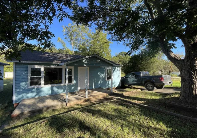 Photo 1 of Single family home for sale at 111 Gaffney Ave, Gaffney, SC 29341 | MLS# SPN342383 | Listing updated on 2026-10-03
